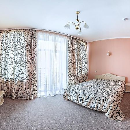 Sozh Hotel Gomel Phòng bức ảnh